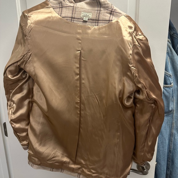 Vintage L.L. Bean plaid wool jacket. A true classic. - Picture 8 of 8